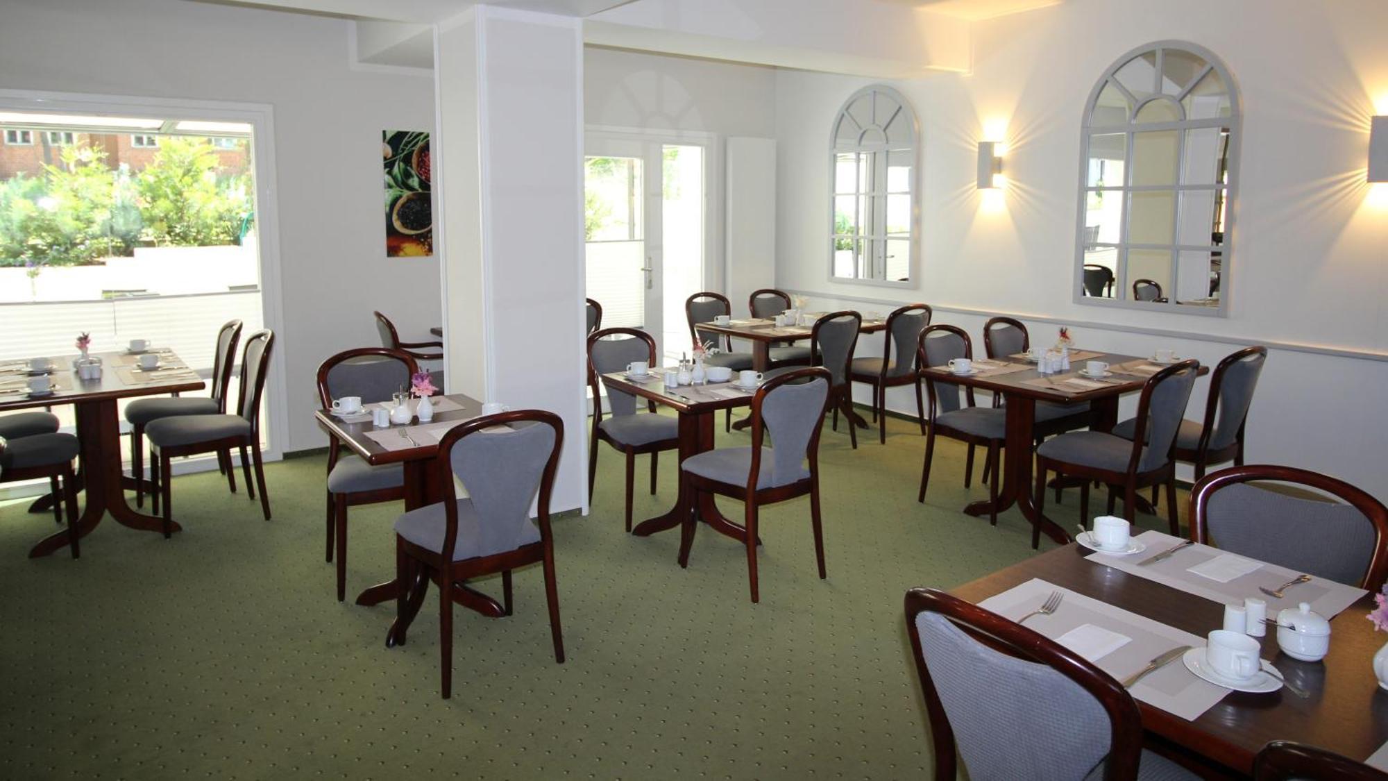 Hotel Reke Plau am See Ngoại thất bức ảnh